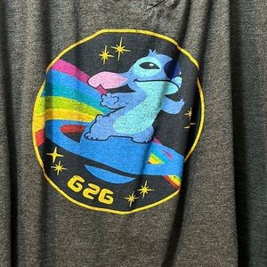 Deep V T-shirt with experiment 626/stitch